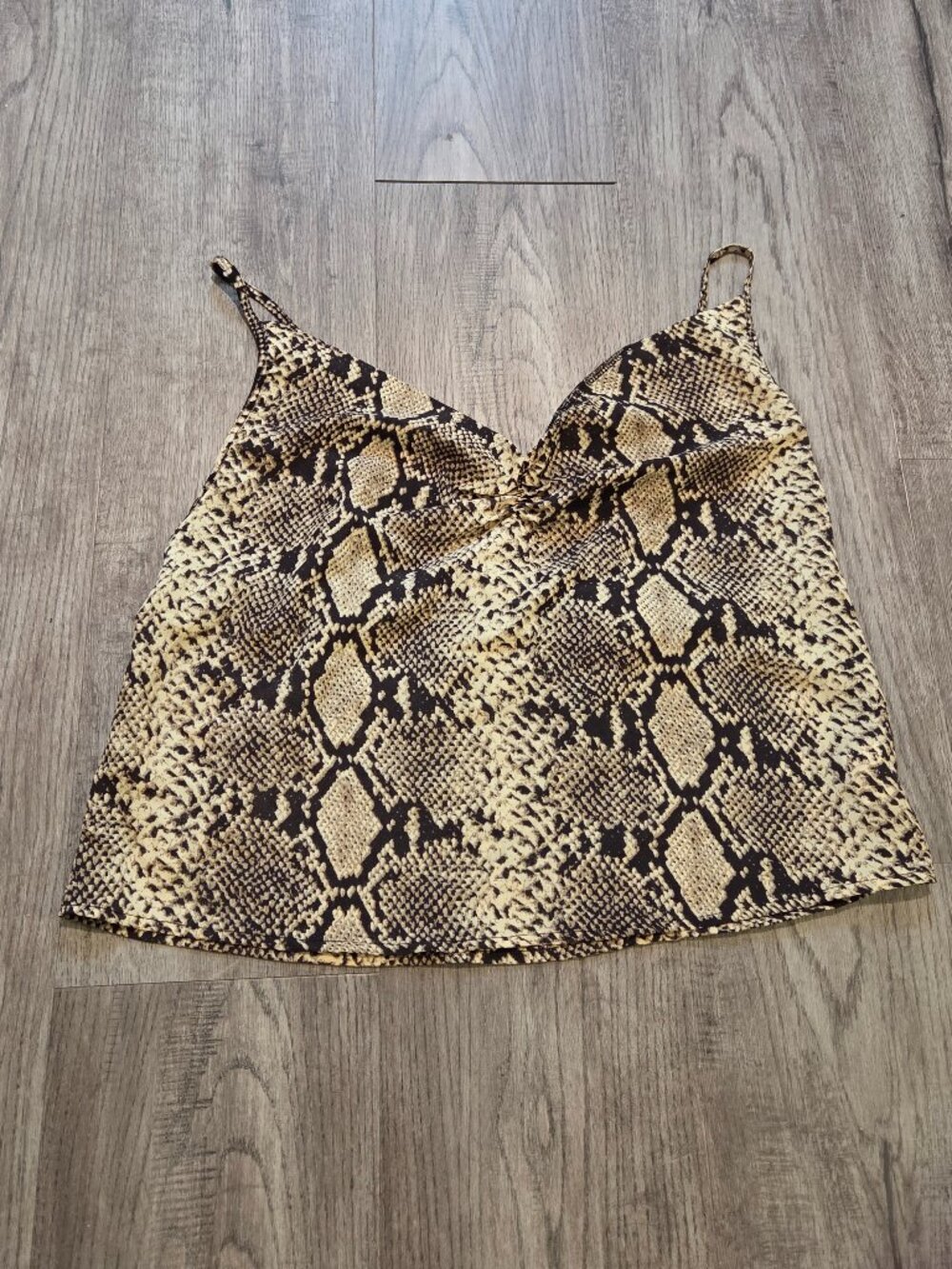 SHEIN cropped snakeskin cami top 0xl